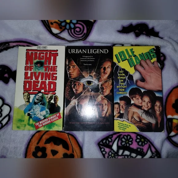 Horror VHS Stack - Picture 2 of 4